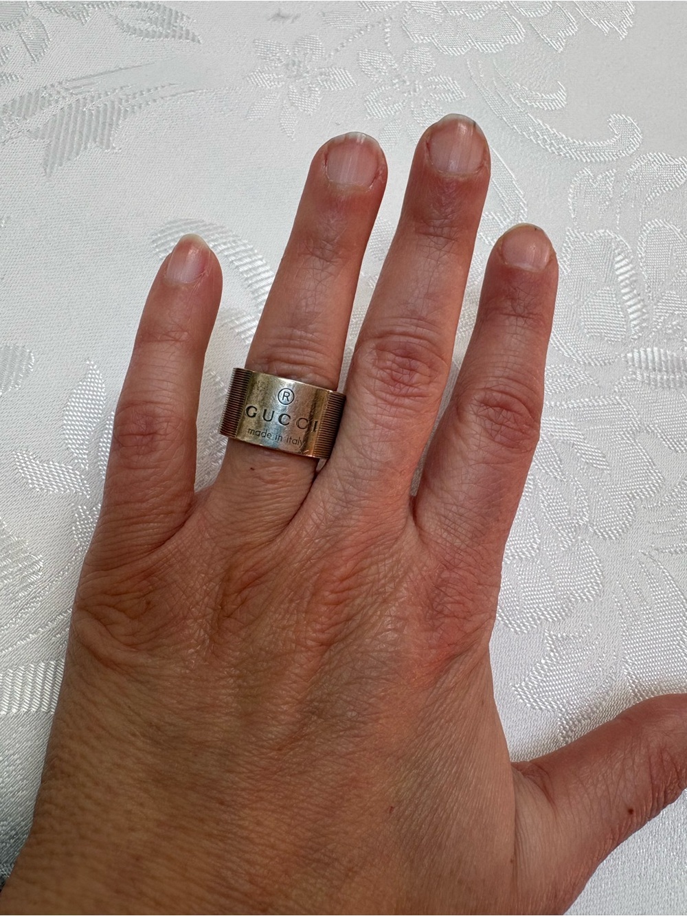 Gucci Trademark Sterling Silver Logo Striped Wide Band Ring (Authentic - Italy) - Picture 5 of 7